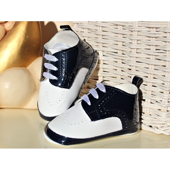 Scarpe bimbo laccate bianco blu