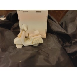 Bomboniera vespa in resina con astuccio legno