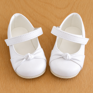 Scarpette bimba eleganti in ecopelle bianca