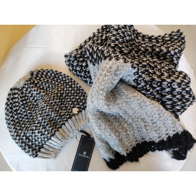 Sciarpa e cappello uomo balestra