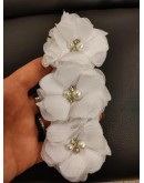 fascia con fiori e perline fascia con fiori e perline