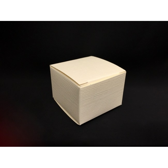 Astuccio beige bianco 5x5x3 Astuccio beige bianco 5x5x3