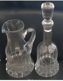 bottiglia e caraffa in cristallo