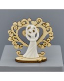 coppia in legno e gesso con albero coppia in legno e gesso con albero
