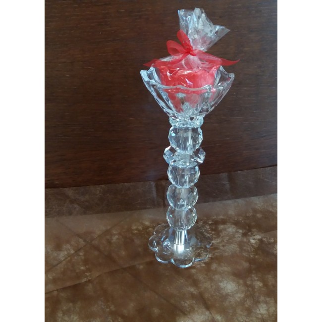Candeliere grande in cristallo con base fiore Candeliere grande in cristallo con base fiore