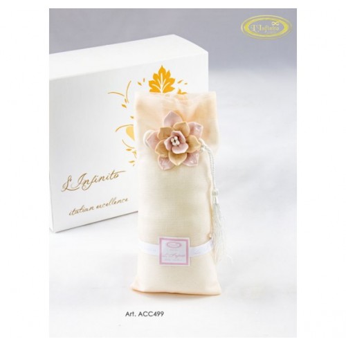 bomboniera sacchetto con fiore dalia bomboniera sacchetto con fiore dalia