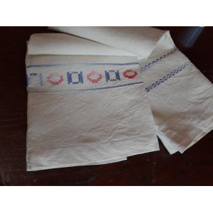 coppia asciugamani ricamatati coppia asciugamani ricamatati