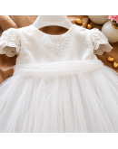 Abito per bimba con ricami e tulle Abito per bimba con ricami e tulle