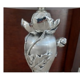 Lume lampada argenti in argento e legno con cappa in vetro satinato