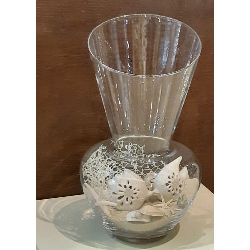 vaso grande con conchiglie e pesci mare vaso grande con conchiglie e pesci mare