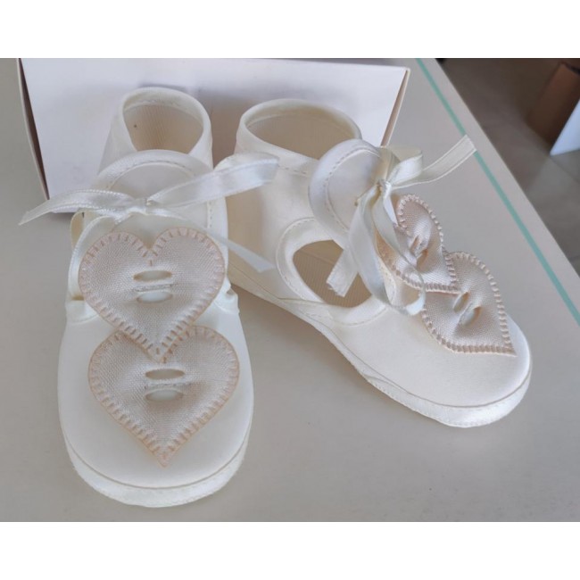 Scarpe estive bimbo con cuori Scarpe estive bimbo con cuori