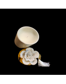 Bomboniera scatola candela profumata con fiore bianco harmony Bomboniera scatola candela profumata con fiore bianco harmony