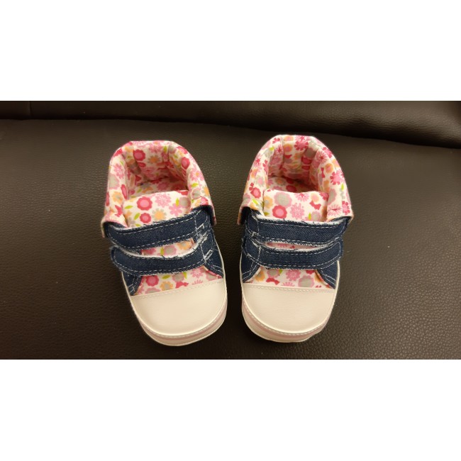 Scarpe bimba jeans e fiori rosa