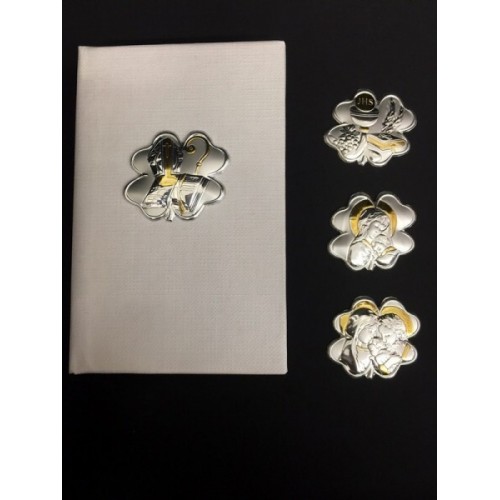 vangelo con quadrifoglio in argento vangelo con quadrifoglio in argento