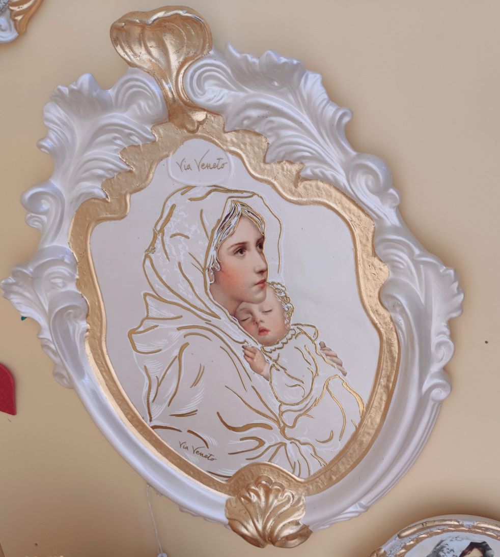 Quadro maternità via veneto