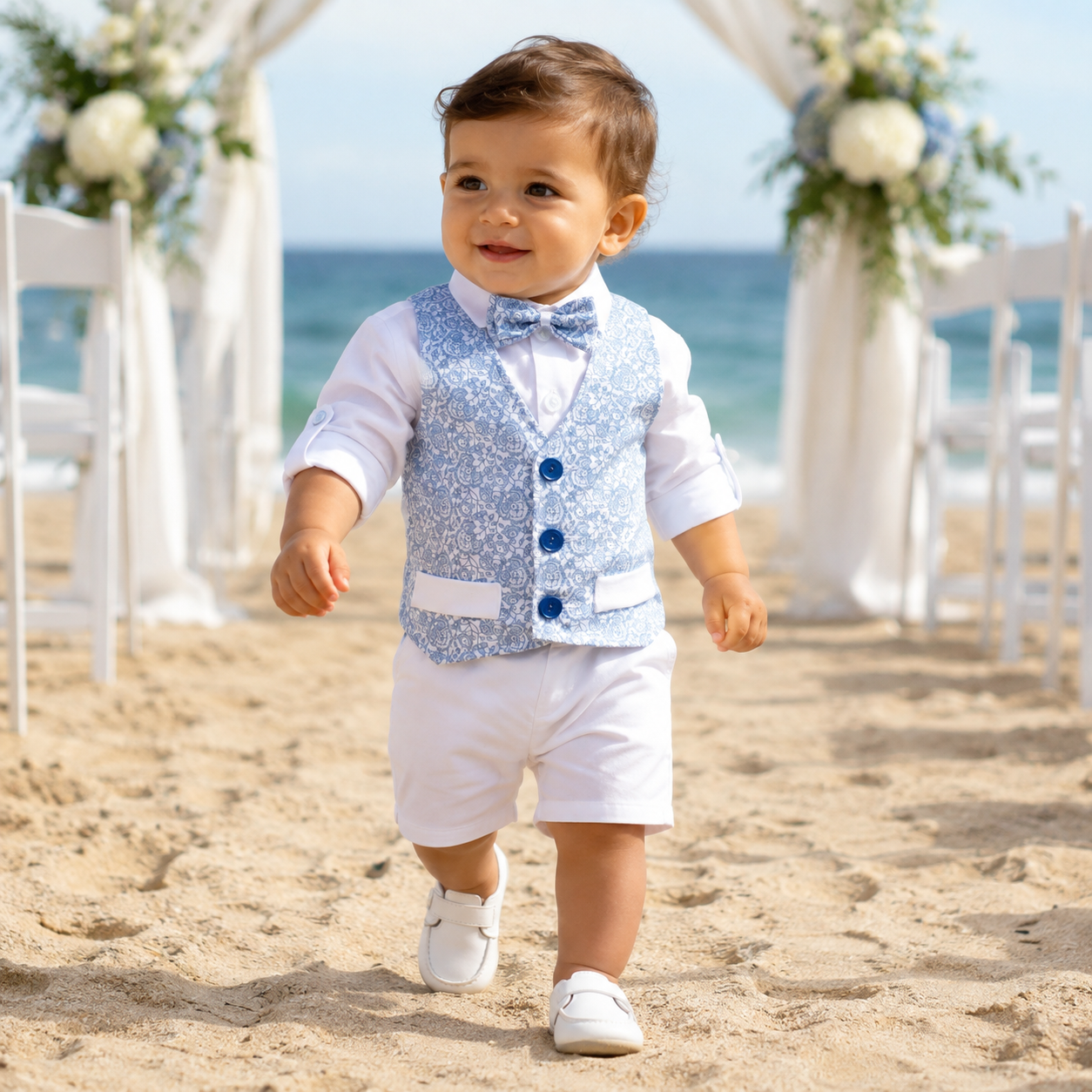 Abito bimbo con pantaloni corti Abito bimbo con pantaloni corti