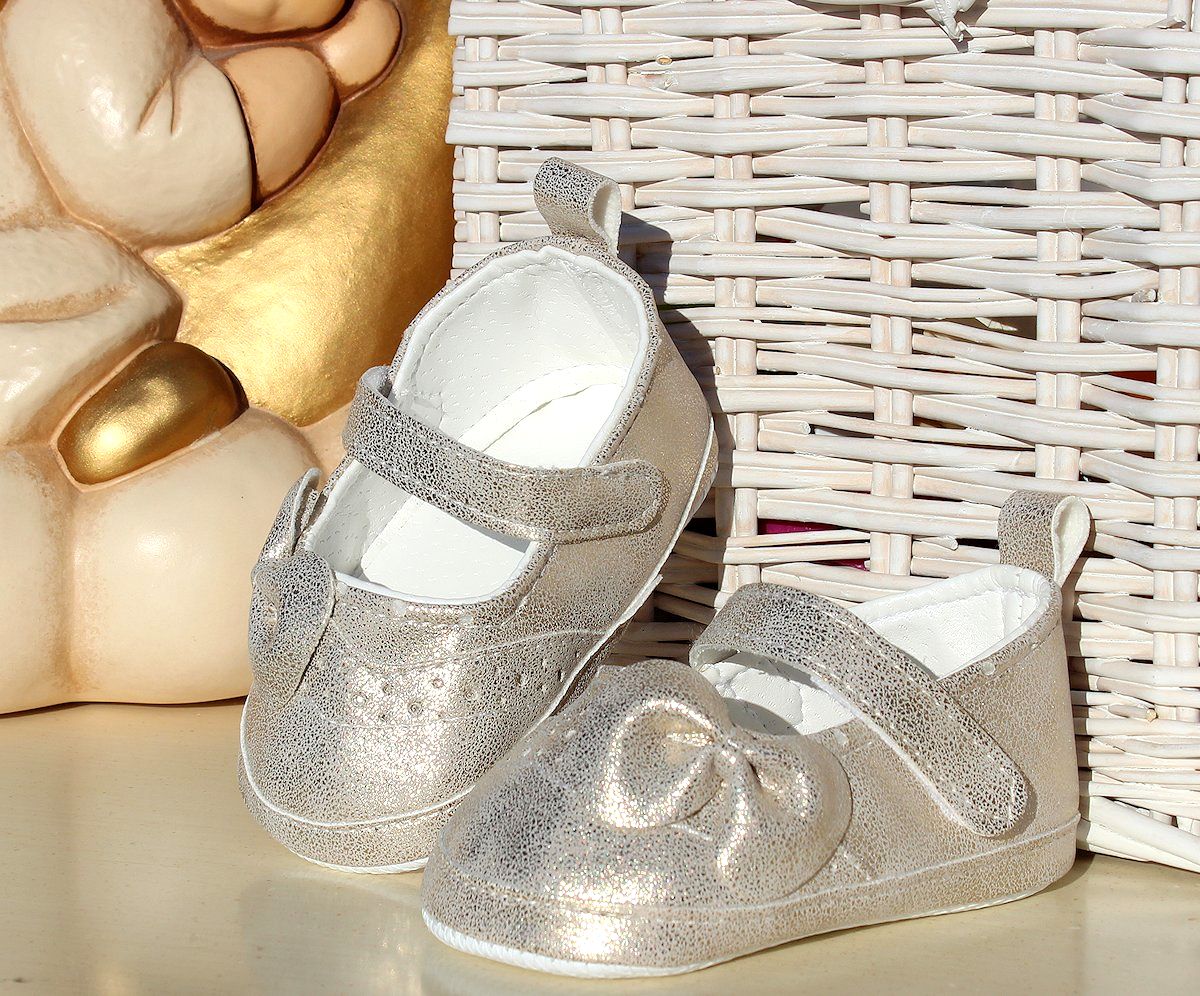 Scarpette per bimba oro con farfalla Scarpette per bimba oro con farfalla