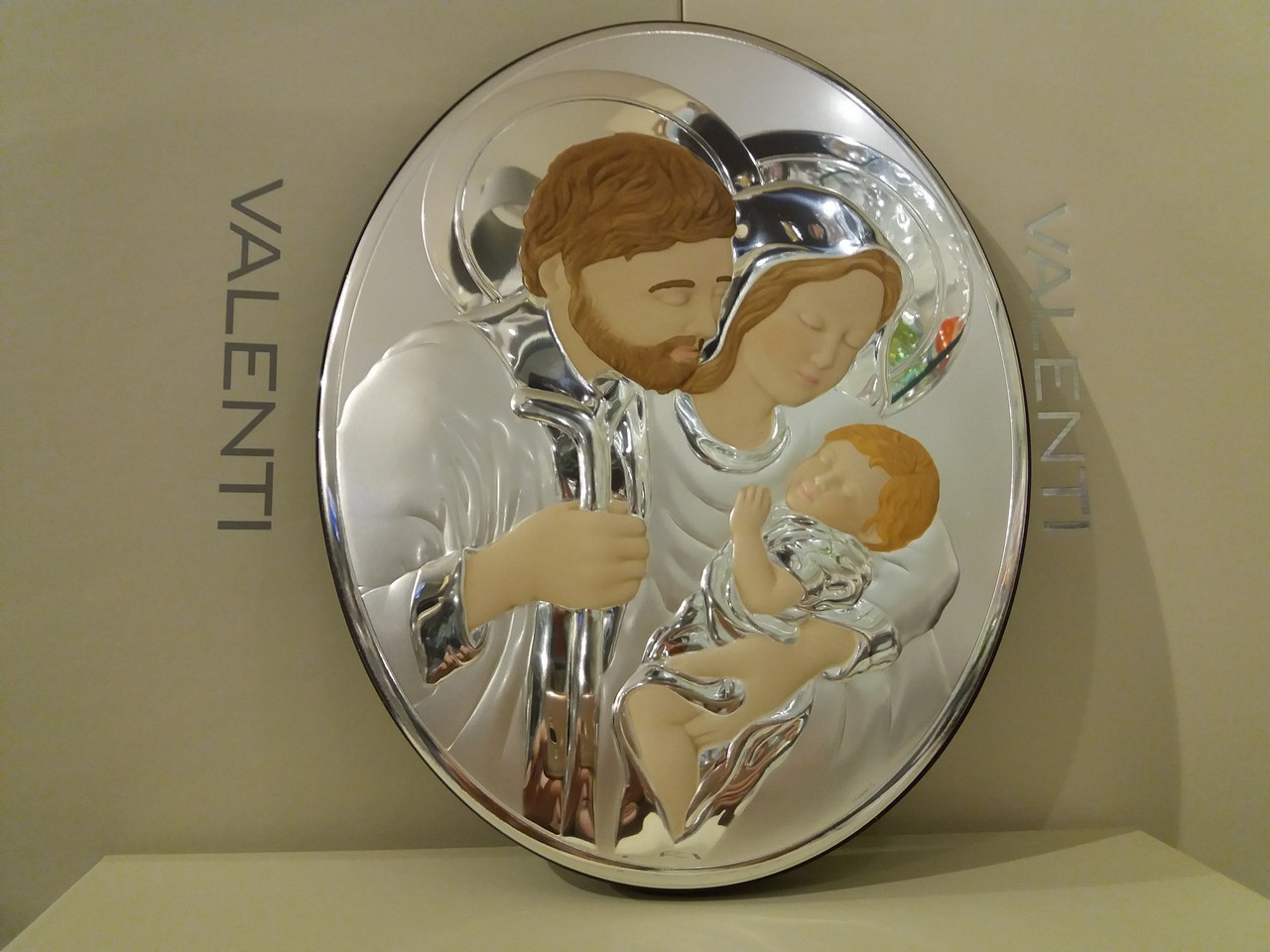 Sacra famiglia ovale