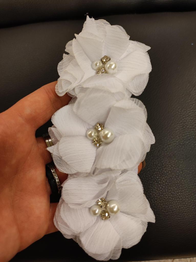 fascia con fiori e perline