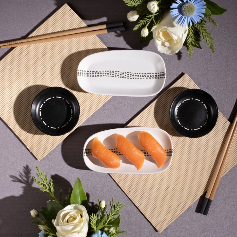 Bomboniera set sushi per due persone amici di cuore matto 8 pezzi Bomboniera set sushi per due persone amici di cuore matto 8 pezzi