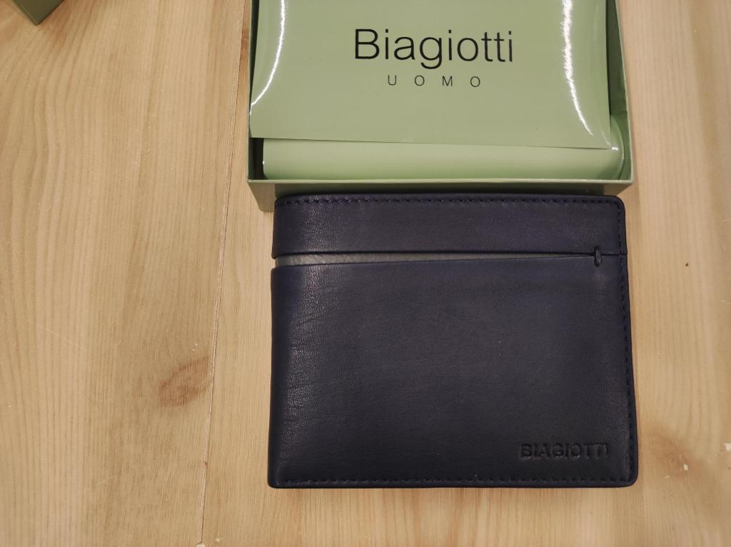 portafogli laura biagiotti