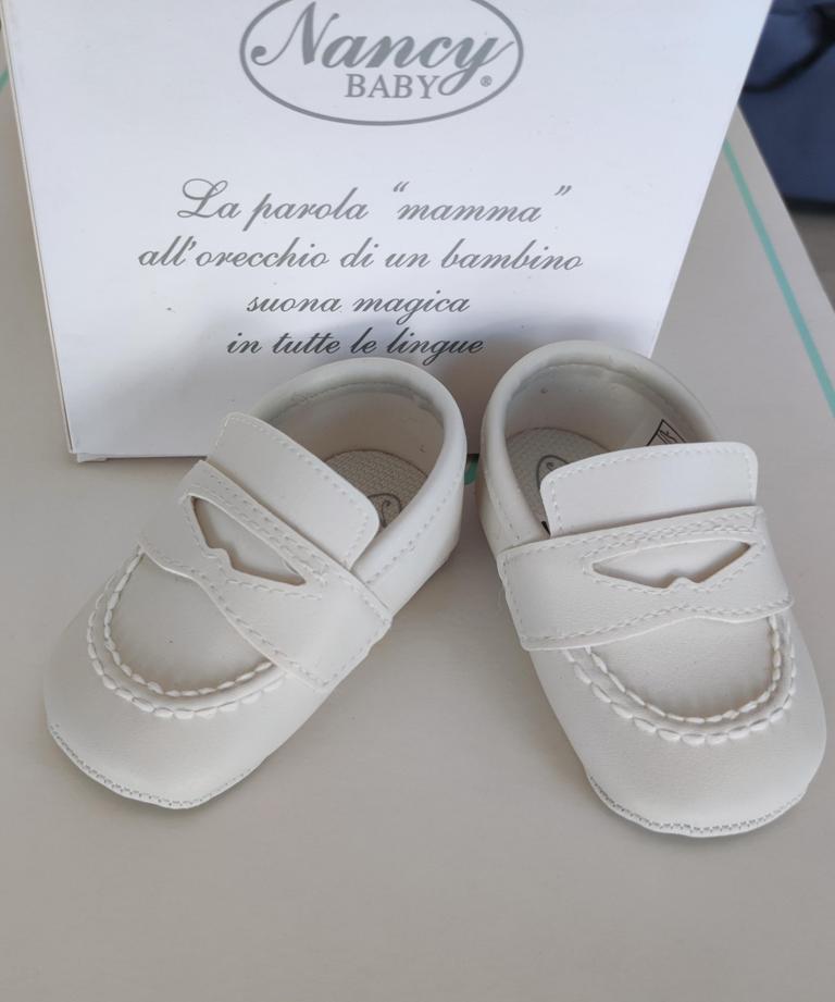 Scarpe bimbo panna tg16 Scarpe bimbo panna tg16