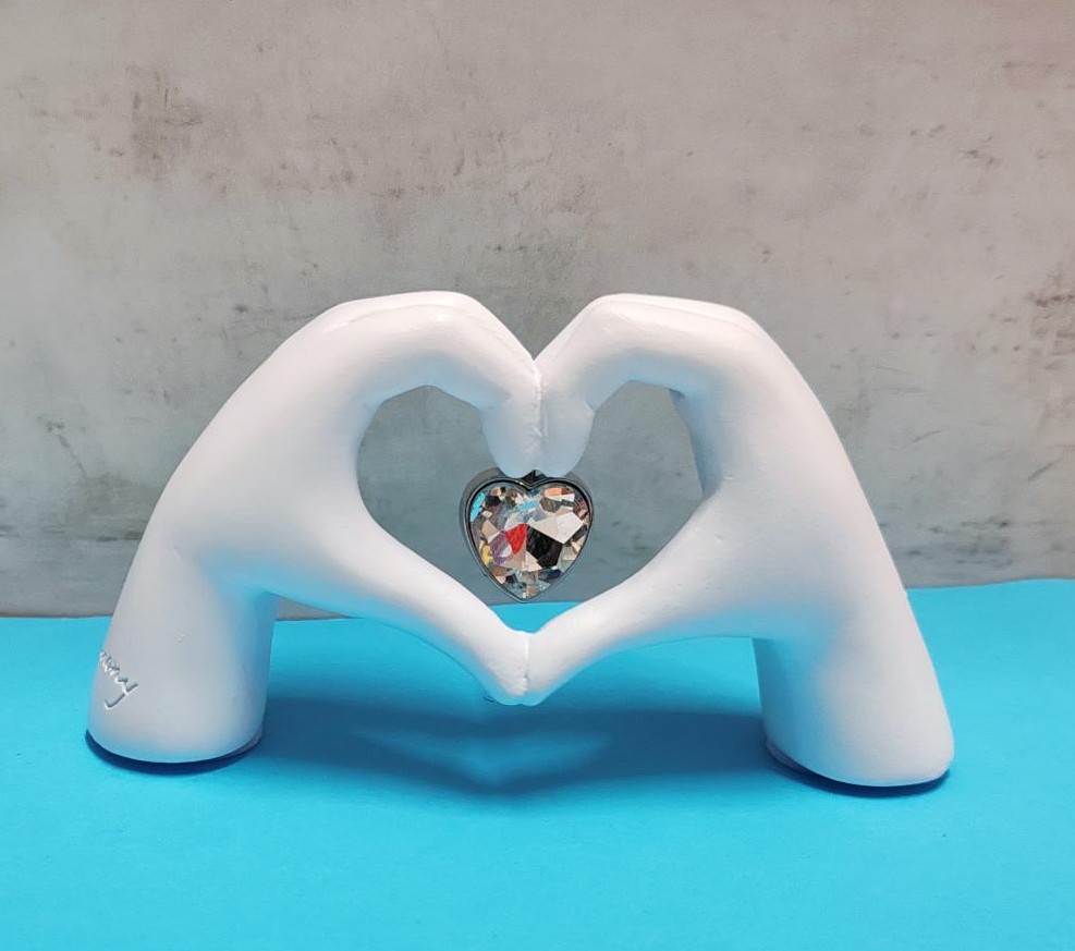Bomboniera mani a cuore harmony